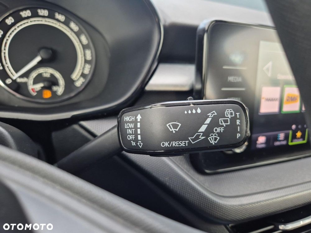 Skoda Fabia - 23