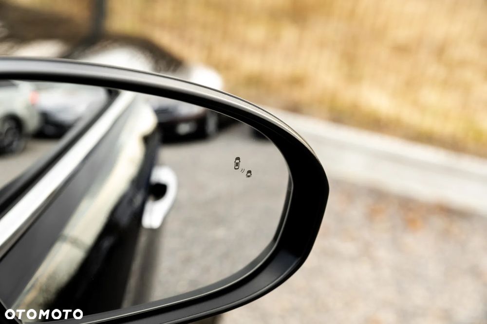 Hyundai Tucson 2.0 CRDI 4WD Automatik Premium - 26