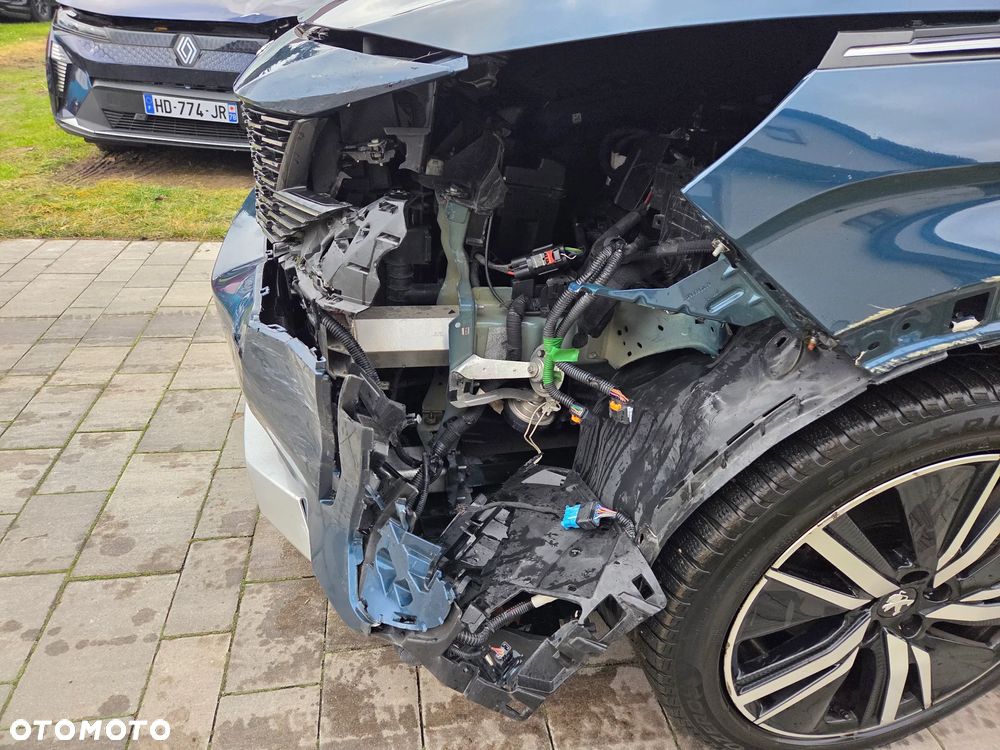 Peugeot 3008 1.6 PureTech GT S&S EAT8 - 16