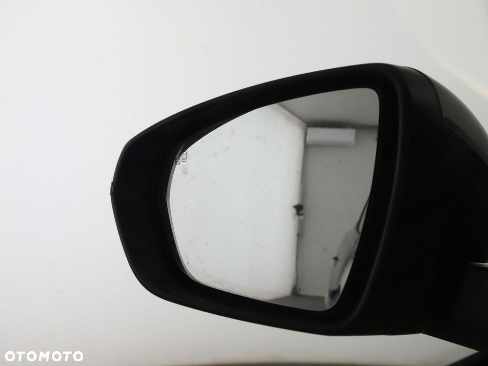 Peugeot 3008 1.2 PureTech Allure - 36