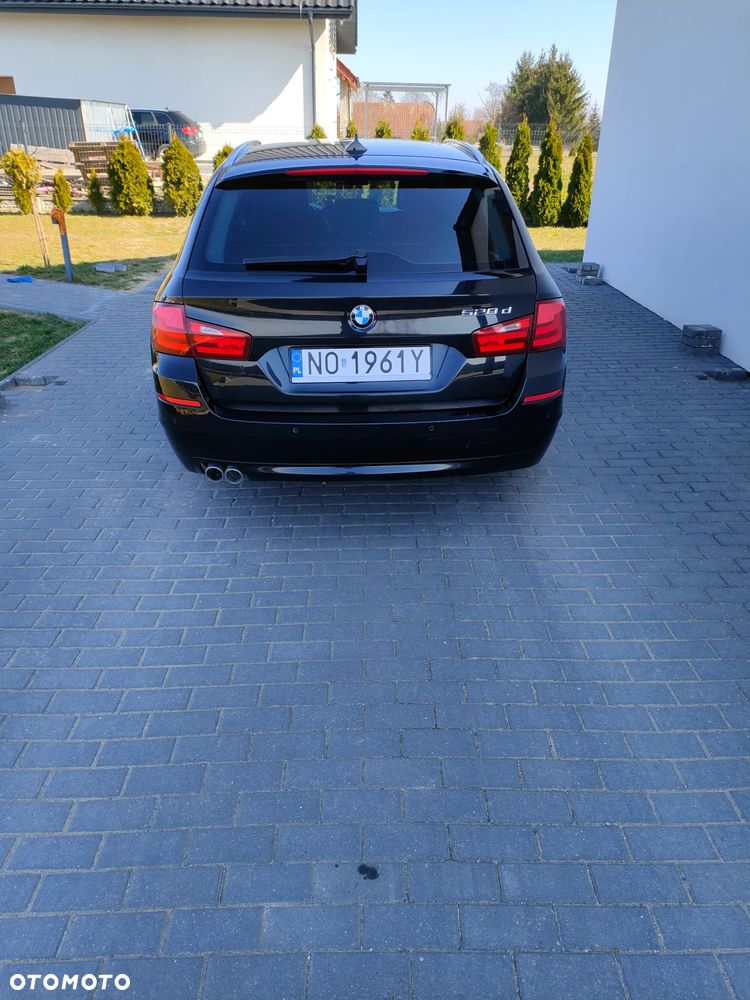 BMW Seria 5 520d - 9
