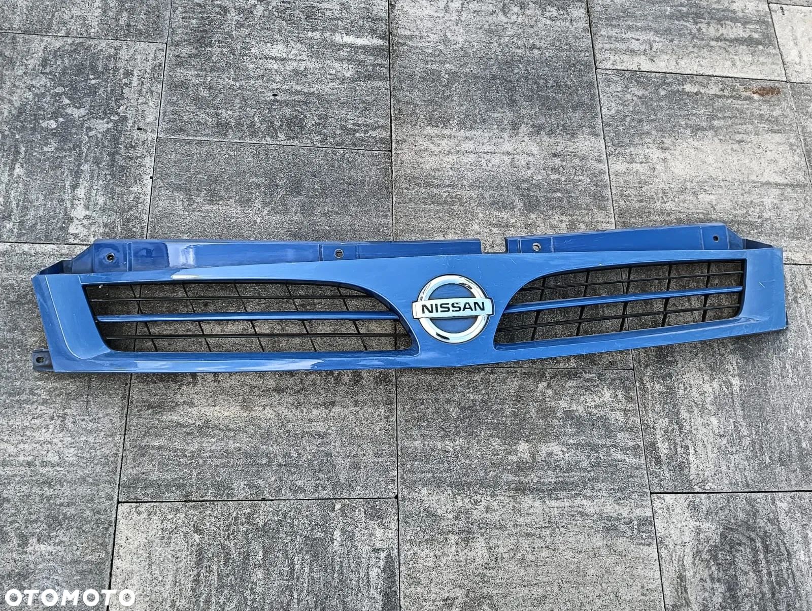 GRILL ATRAPA GRIL NISSAN INTERSTAR 2003-2010 - 1