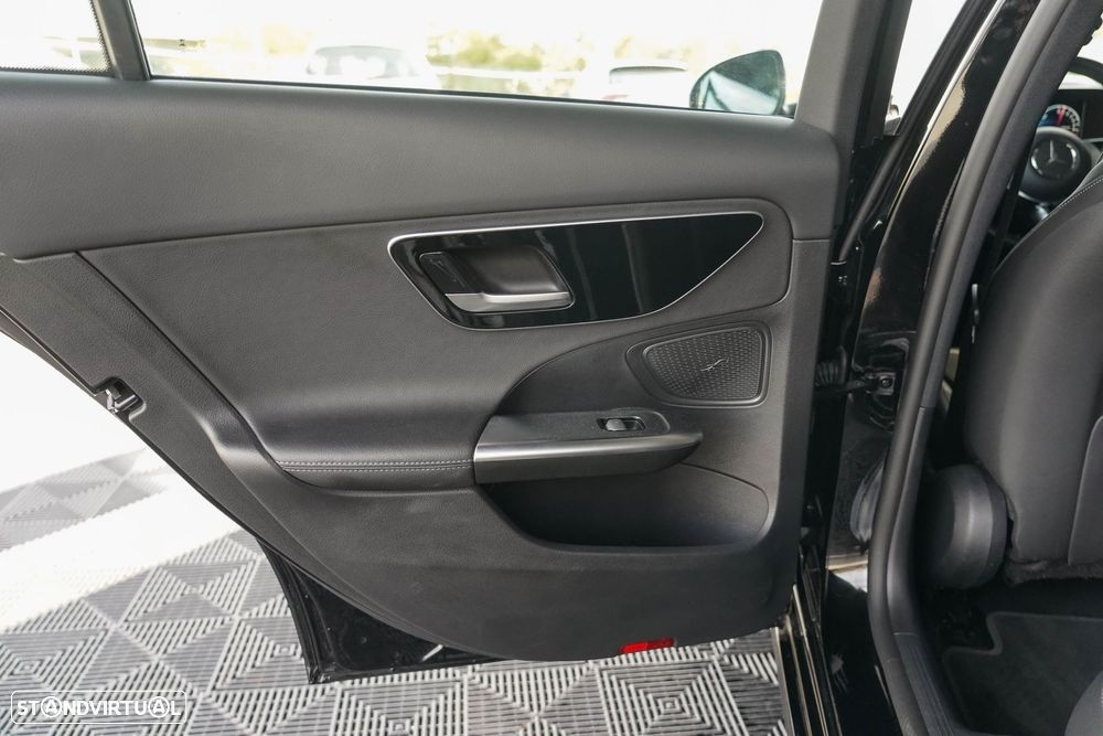 Mercedes-Benz C 300 - 58