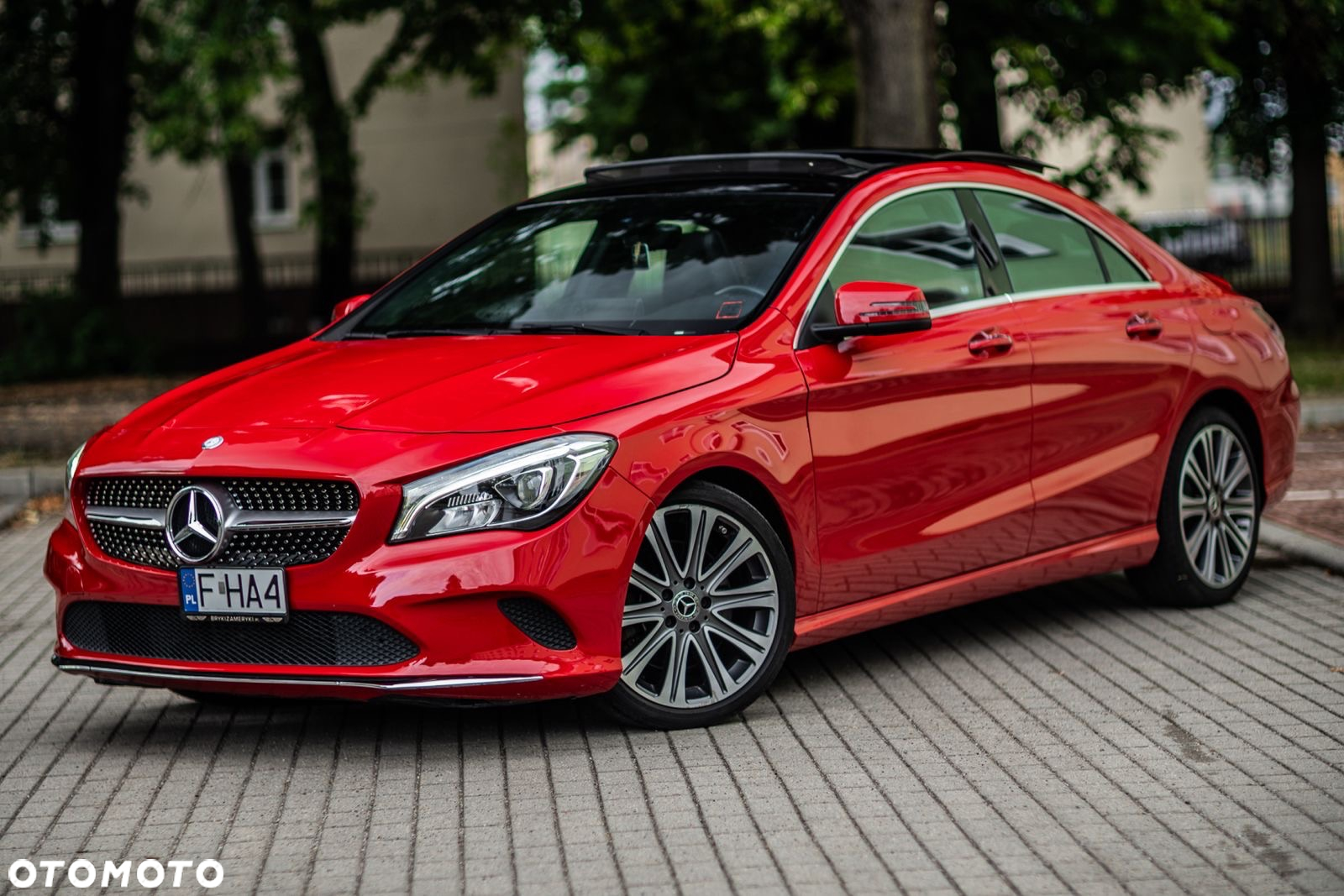 Mercedes-Benz CLA 250 4Matic 7G-DCT - 5
