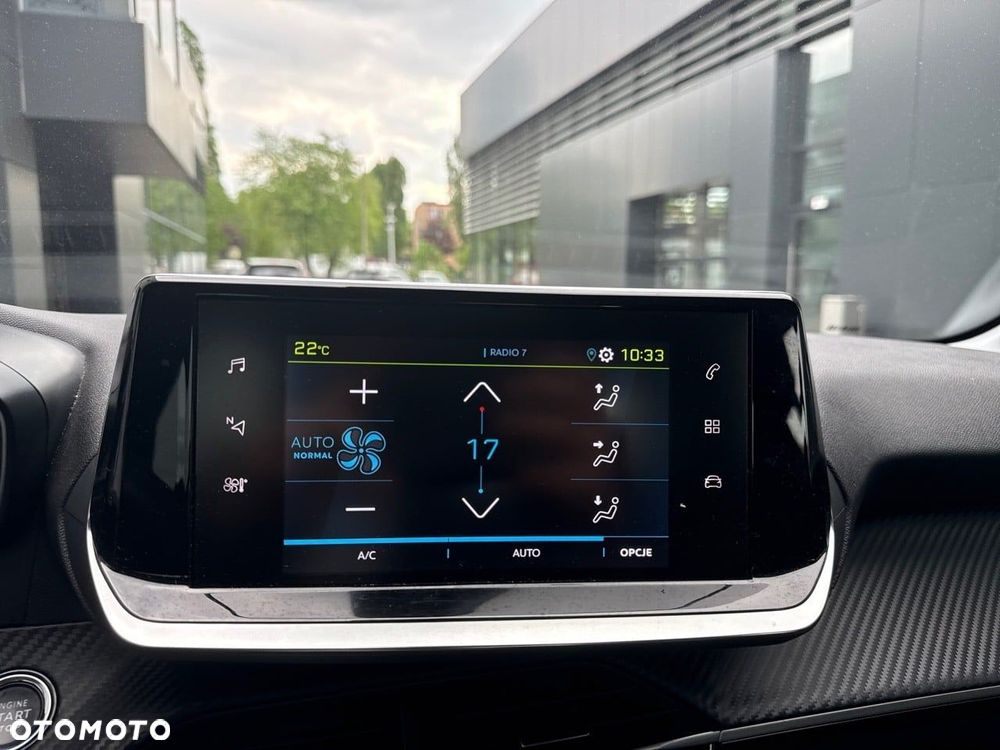 Peugeot 208 50kWh Active - 19