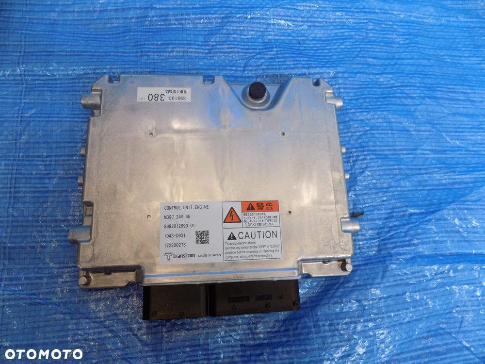 komputer sterownik 84545050 8982012690 4hk1 hitachi zx210-5b sh210-7 - 2