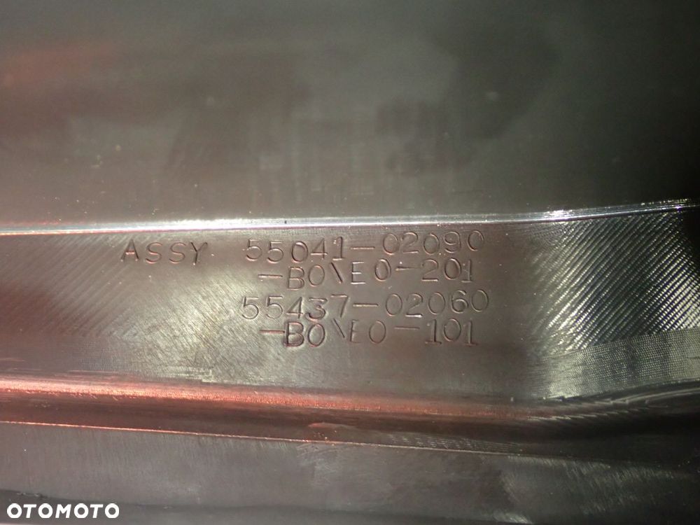 SCHOWEK PASAŻERA TOYOTA COROLLA E15 - 9