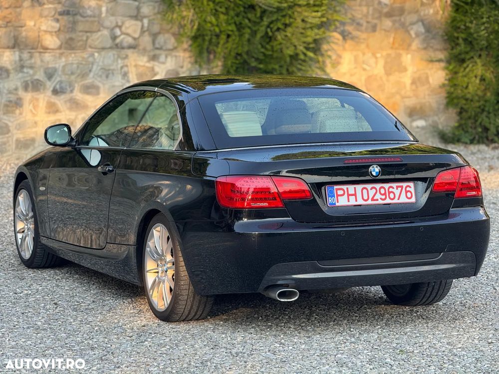 BMW Seria 3 320d DPF Cabrio M Sport Edition - 4