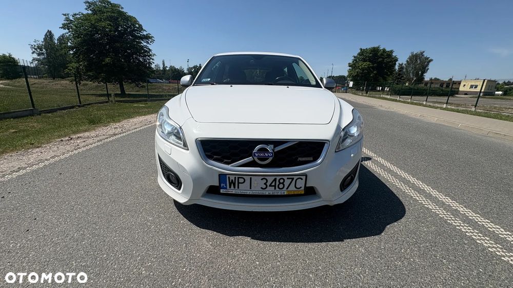 Volvo C30 D2 R-Design - 21