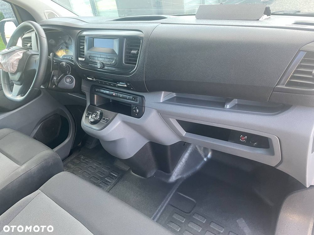 Opel VIVARO L3H1 LONG, automat, 2.0-145KM, klima tempomat, sensory - 18