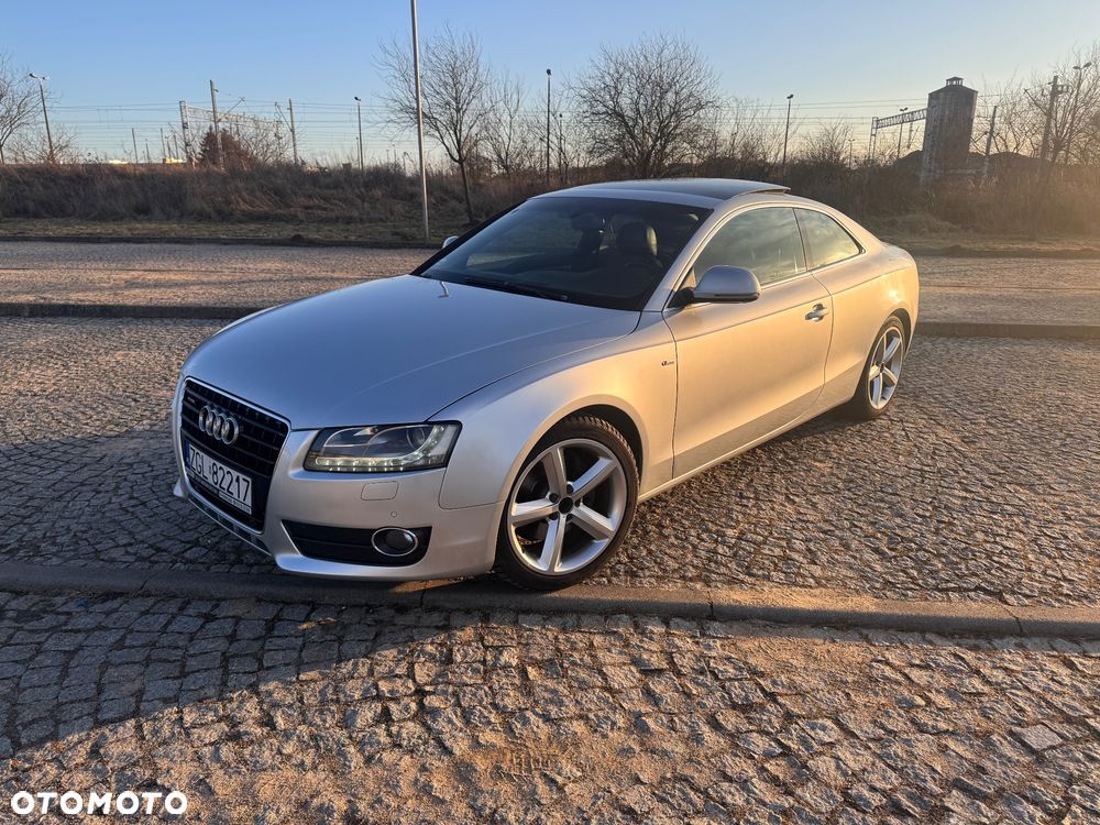 Audi A5 Coupé - 1