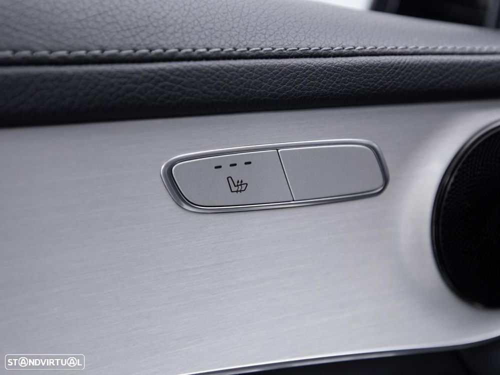 Mercedes-Benz GLC 300 de 4Matic - 16