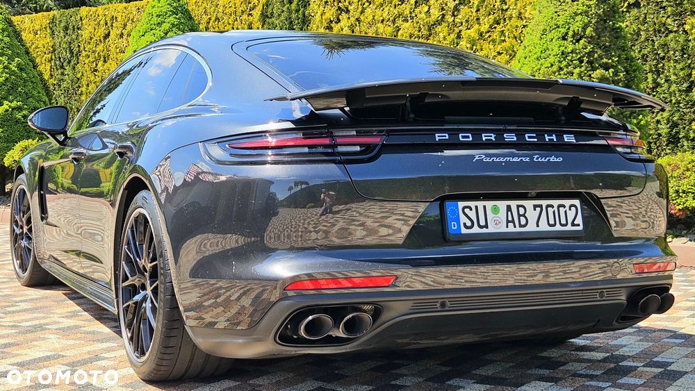 Porsche Panamera Turbo - 4