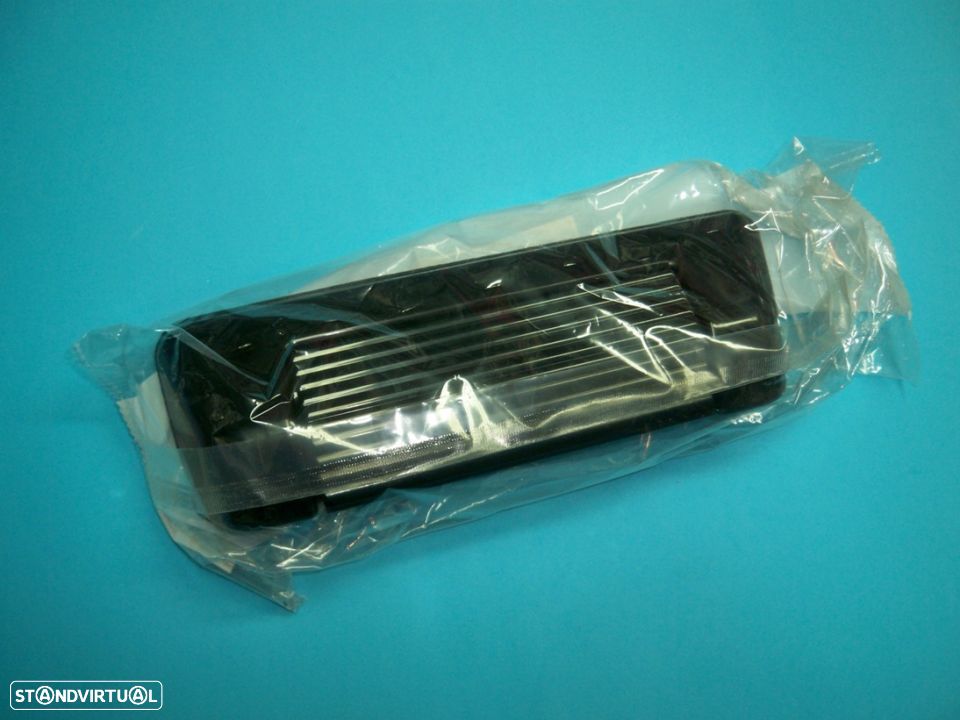 Puxador da porta da mala Suzuki Vitara 1989-2000 NOVO - 2