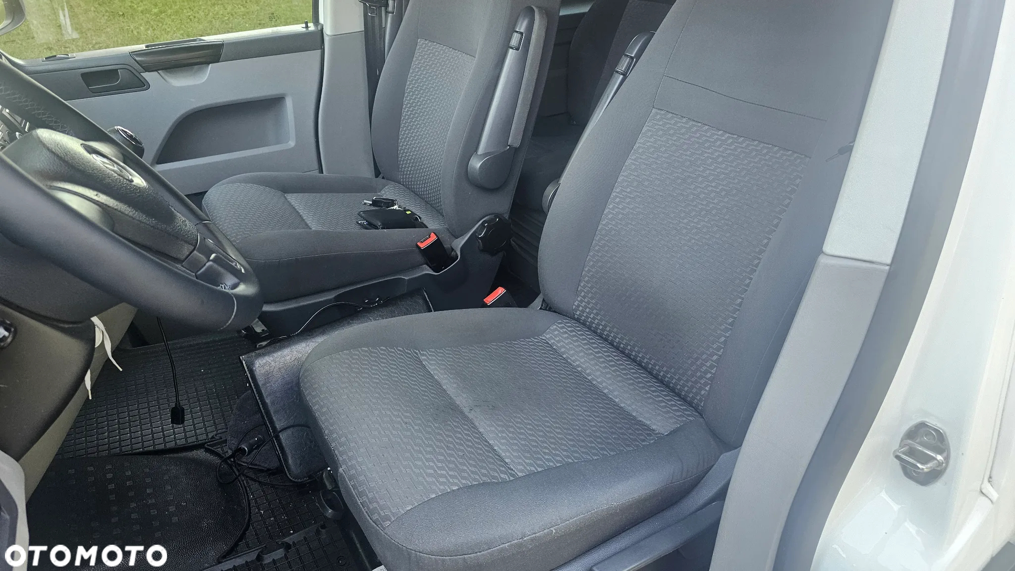 Volkswagen T5 - 11