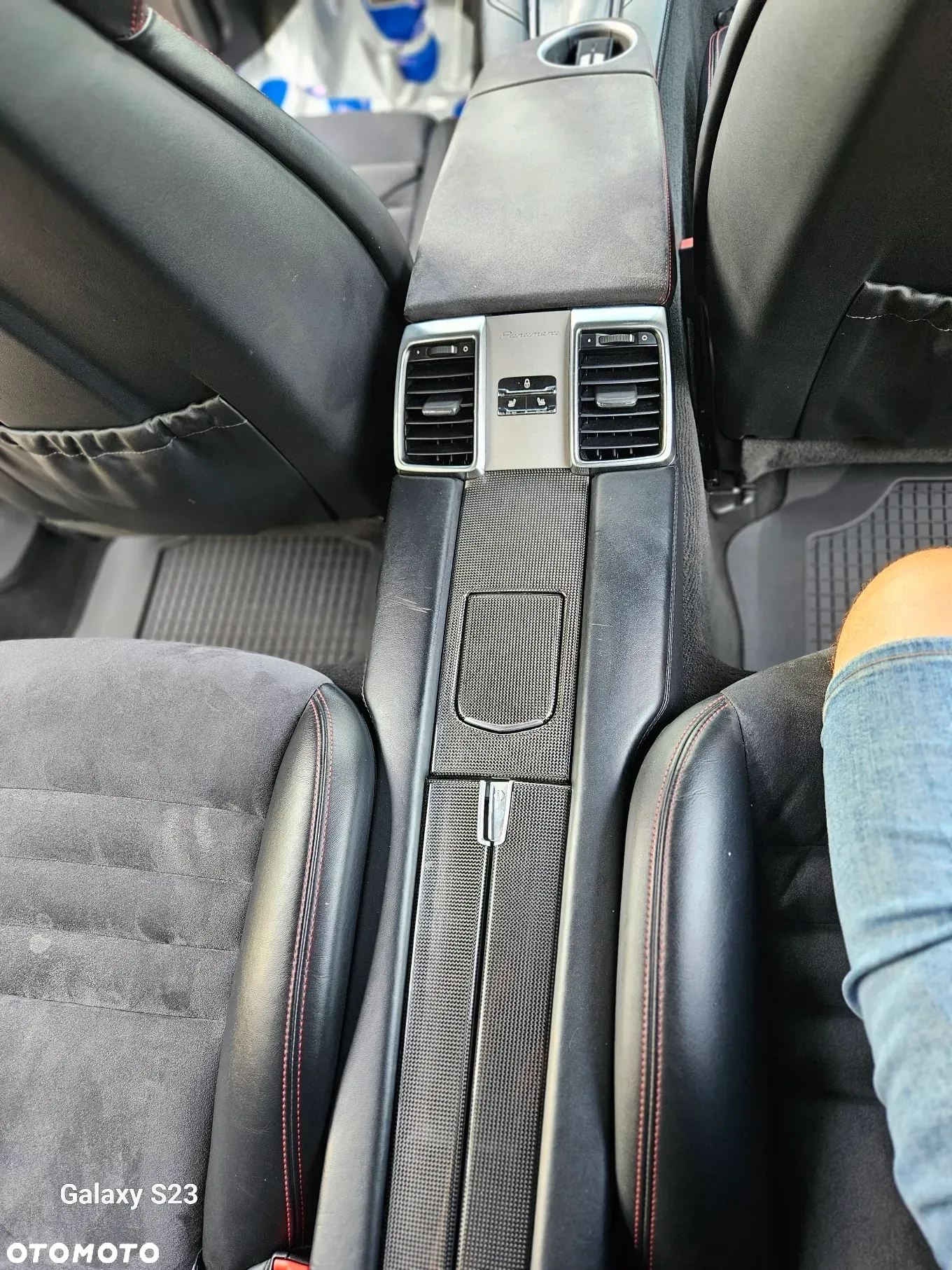 Porsche Panamera GTS PDK - 24