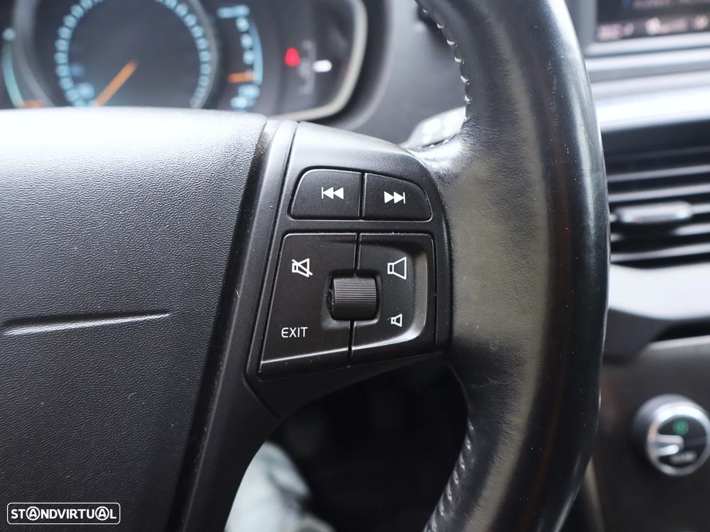Volvo V40 D2 Kinetic - 11