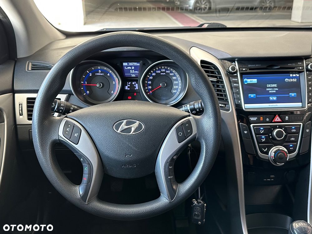 Hyundai i30 1.6 CRDi BlueDrive Comfort - 26