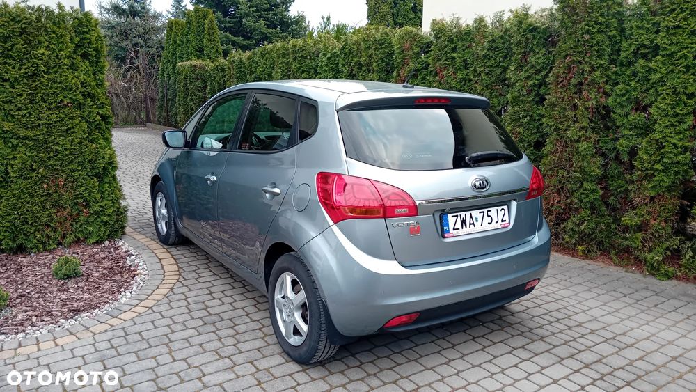Kia Venga 1.6 Business Line - 15