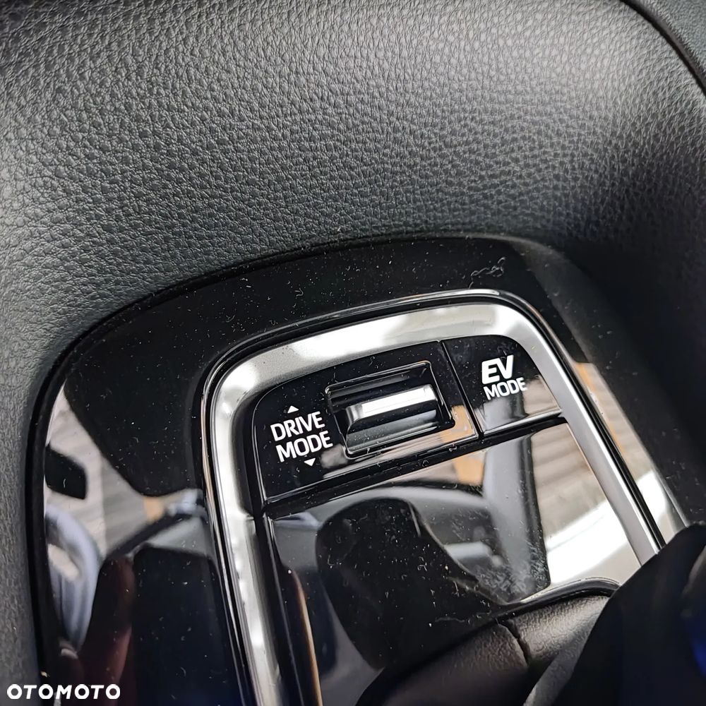 Toyota Corolla 1.8 Hybrid Comfort - 19