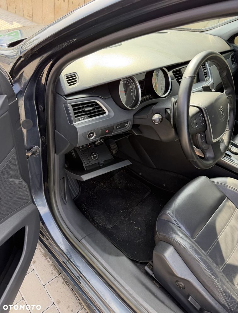 Peugeot 508 RXH 2.0 HDi HYbrid4 - 9