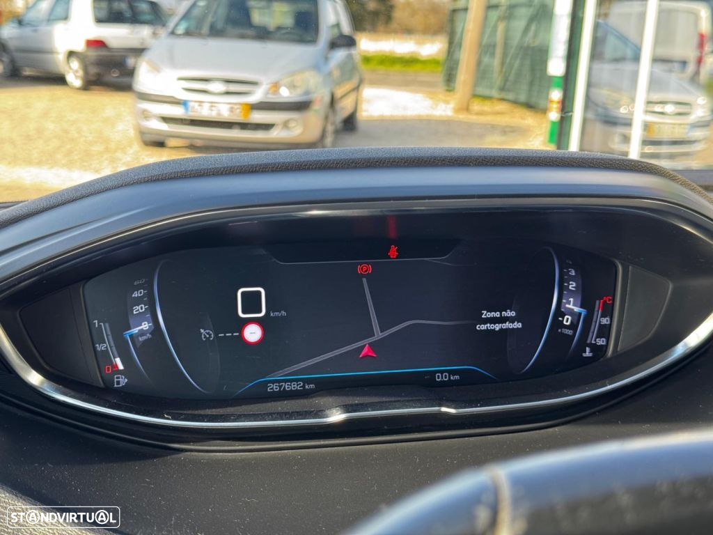 Peugeot 3008 1.5 BlueHDi Allure - 13