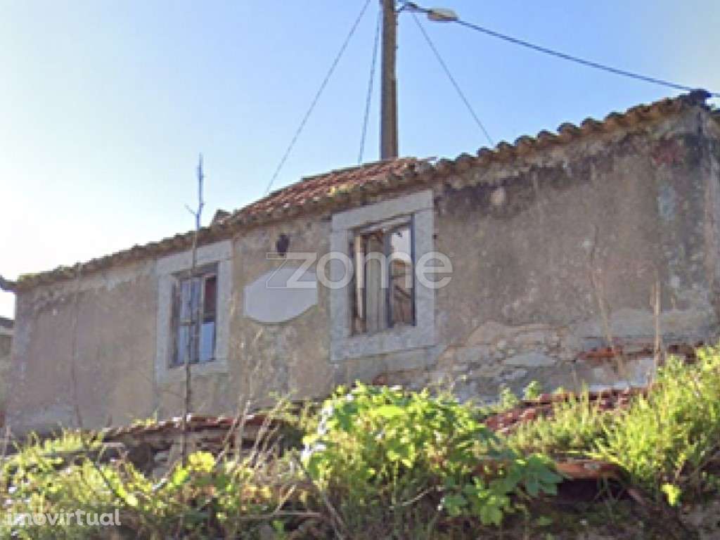 Terreno 350m2 com projeto aprovado para três moradias - Grande imagem: 2/8