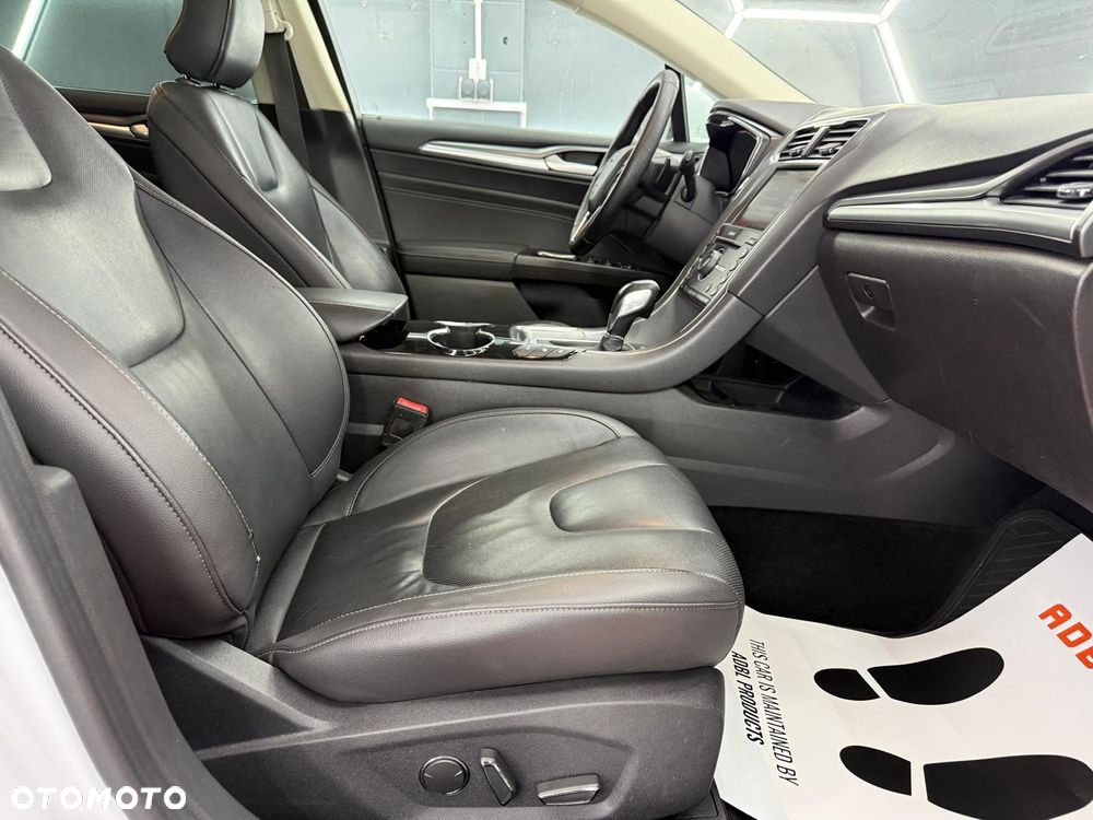 Ford Mondeo 2.0 TDCi Titanium 4WD PowerShift - 30