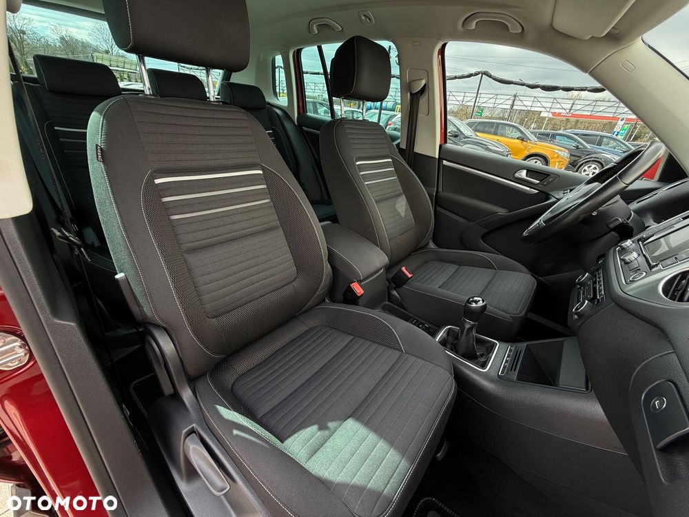 Volkswagen Tiguan 2.0 TDI DPF BlueMotion Technology Exclusive - 28