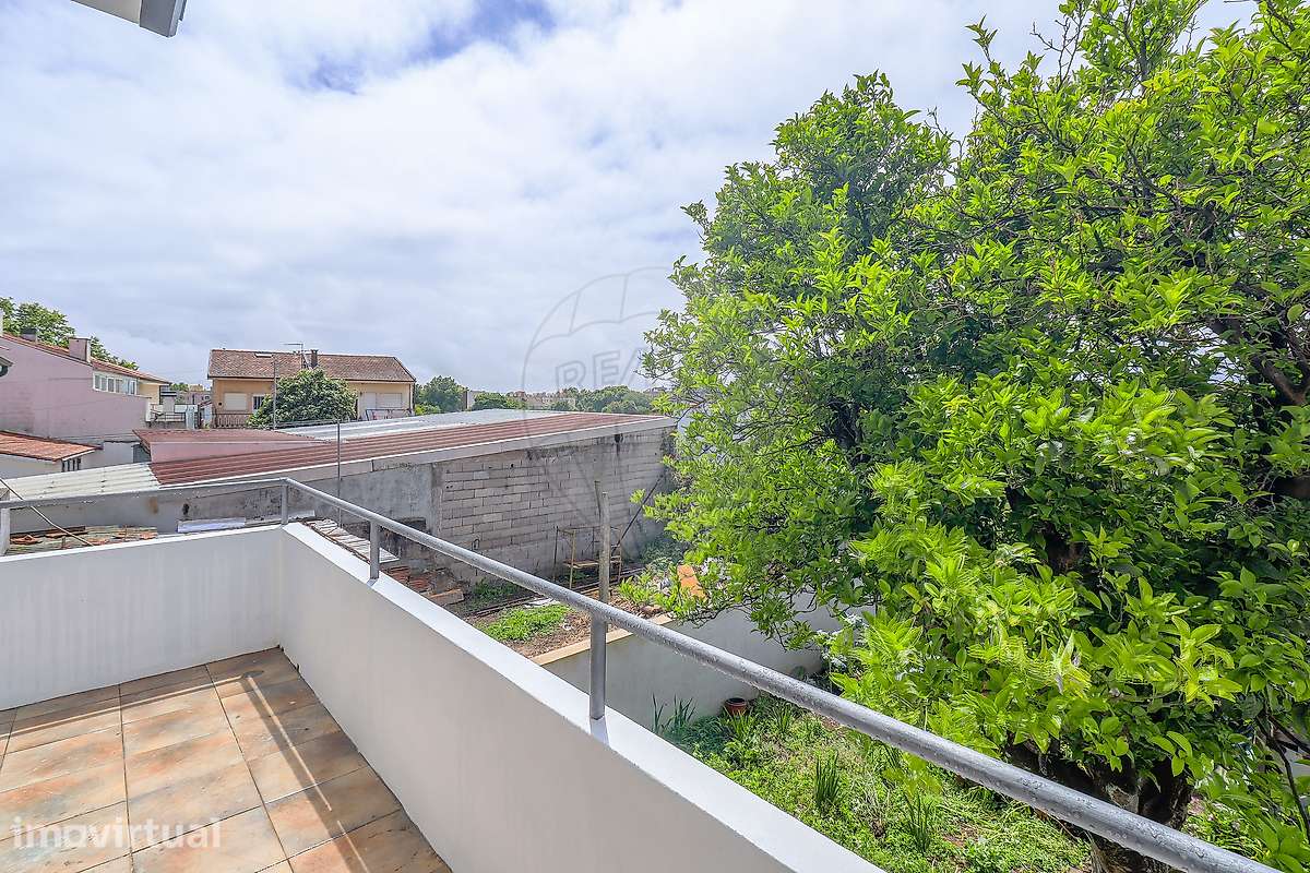 Apartamento T2 para arrendamento - Grande imagem: 2/18