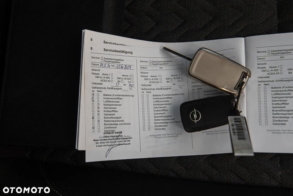 Opel Insignia - 8