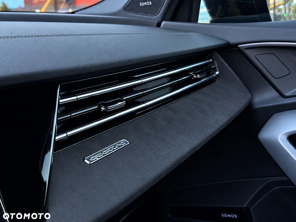 Audi S3 TFSI 245 kW S tronic - 37