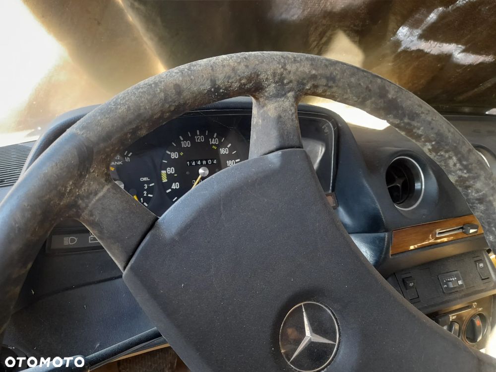 Mercedes-Benz W123 - 6