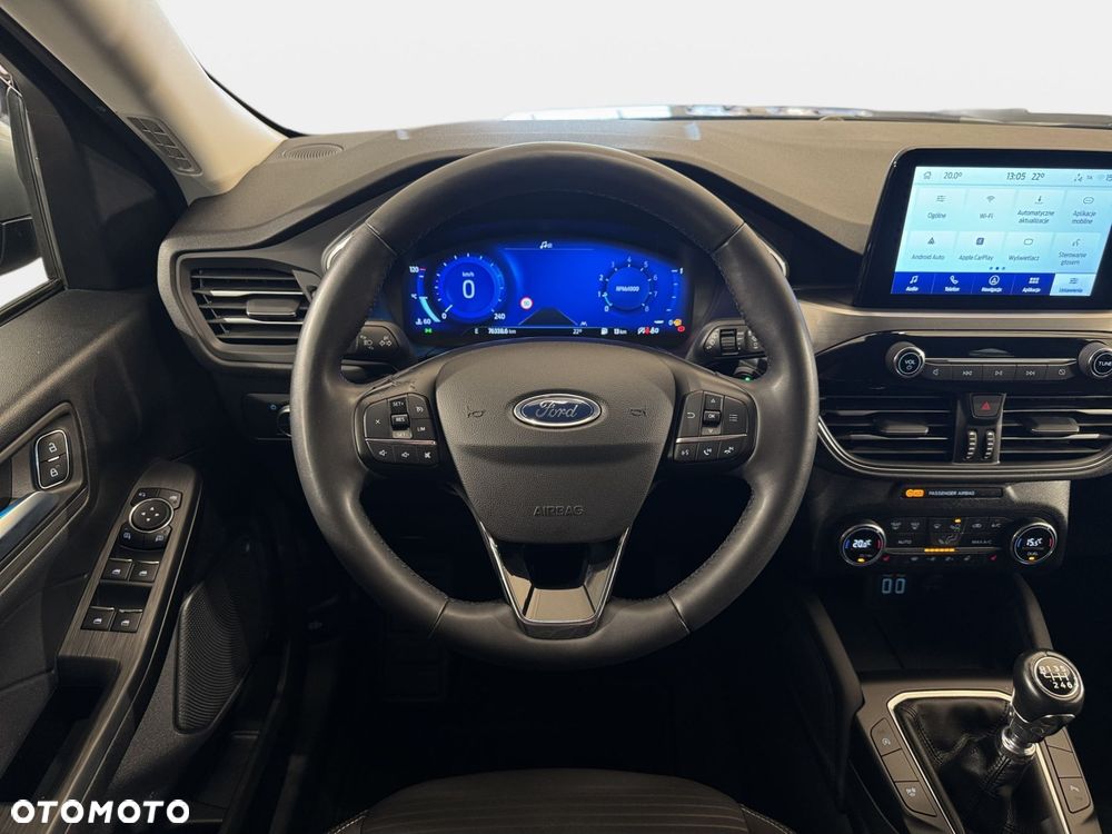 Ford Kuga - 14