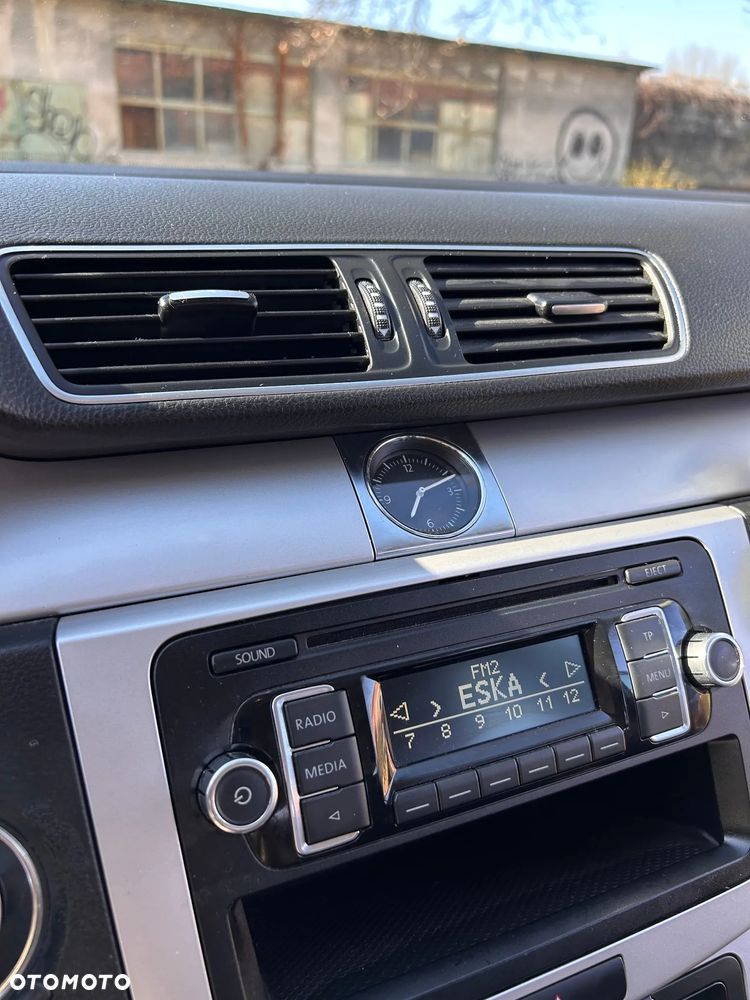 Volkswagen Passat Variant - 18