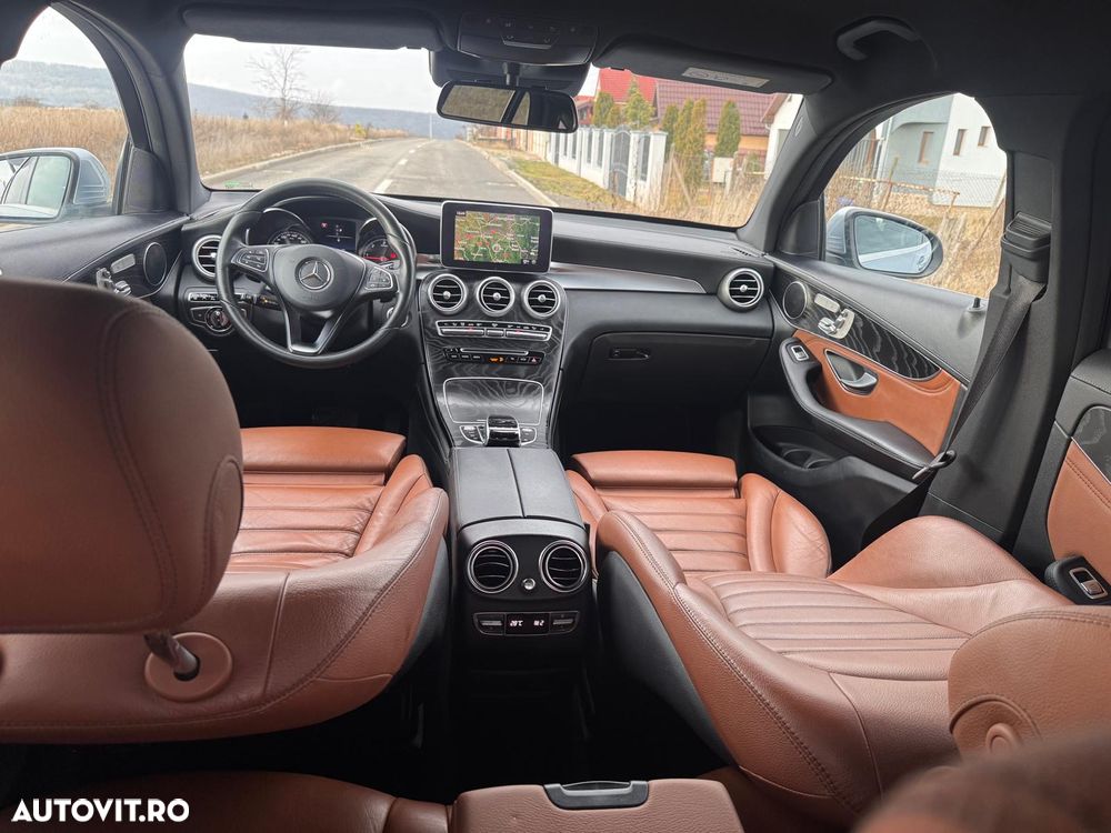 Mercedes-Benz GLC Coupe 250 d 4Matic 9G-TRONIC AMG Line - 5