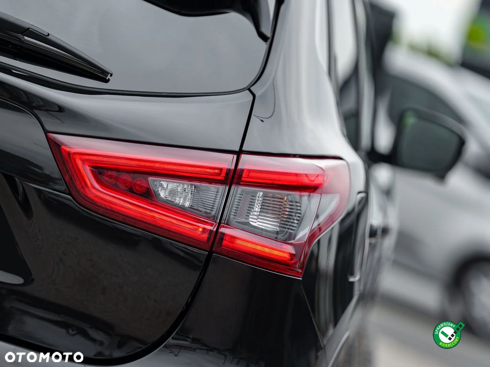 Nissan Qashqai 1.6 DCi Tekna+ - 13