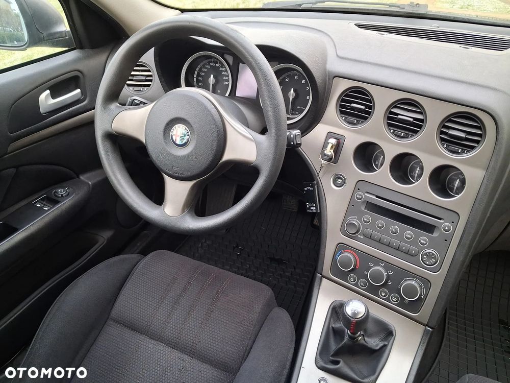 Alfa Romeo 159 1.8MPI Impression - 13