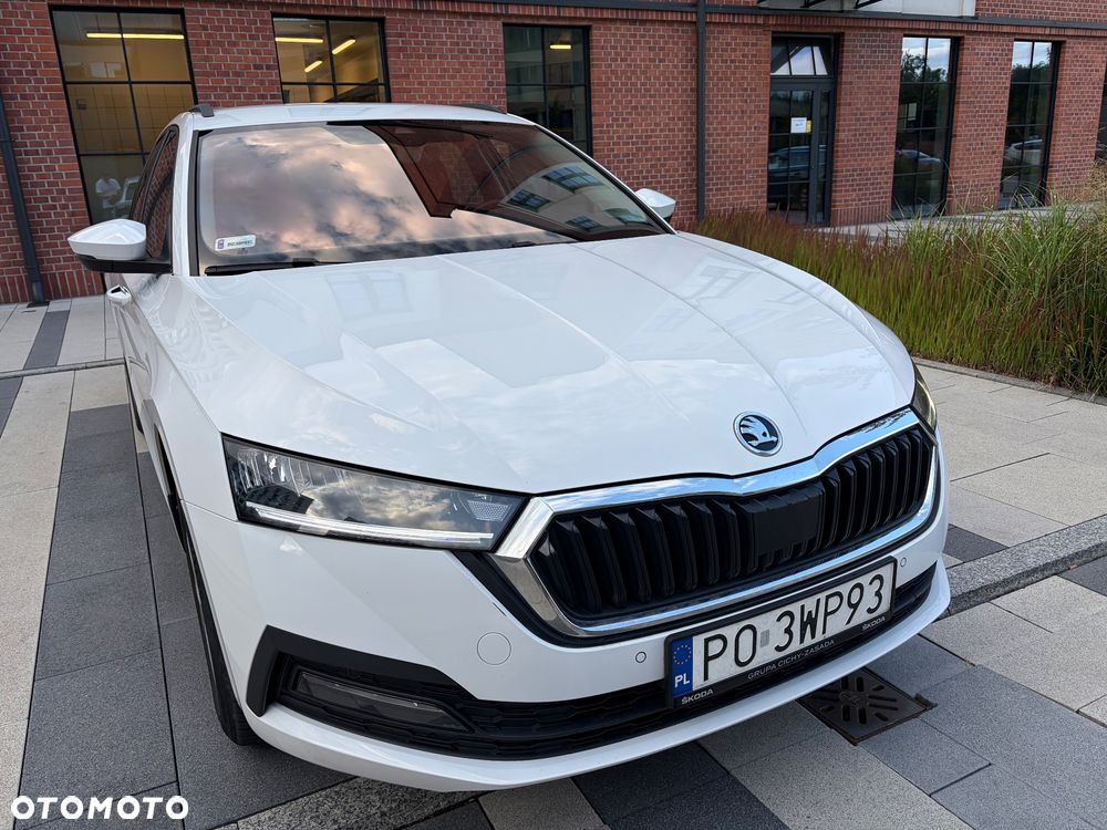 Skoda Octavia 2.0 TDI Ambition DSG - 6