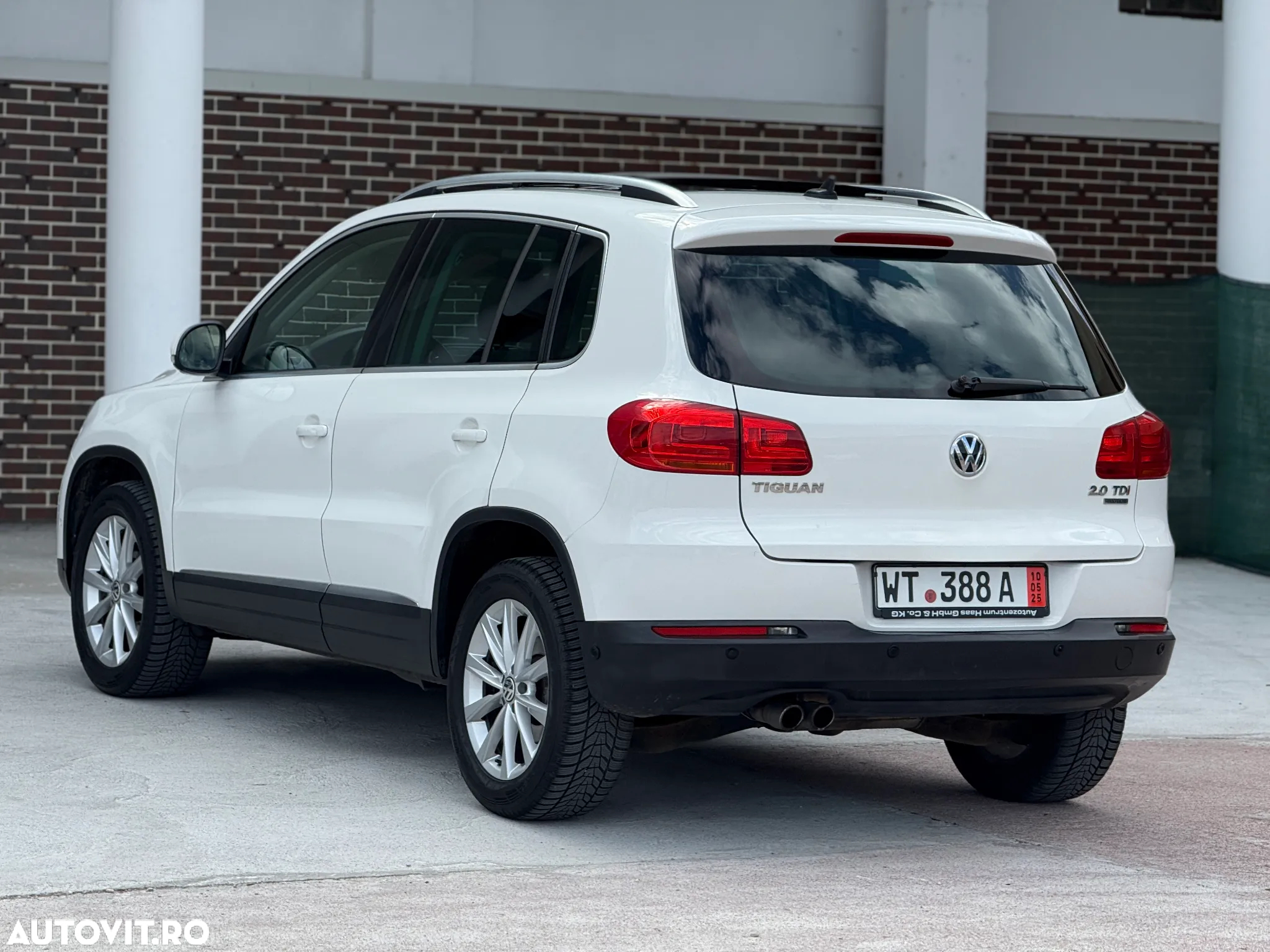 Volkswagen Tiguan 2.0 TDI DPF 4Motion BlueMotion Technology DSG Cup Sport & Style - 8
