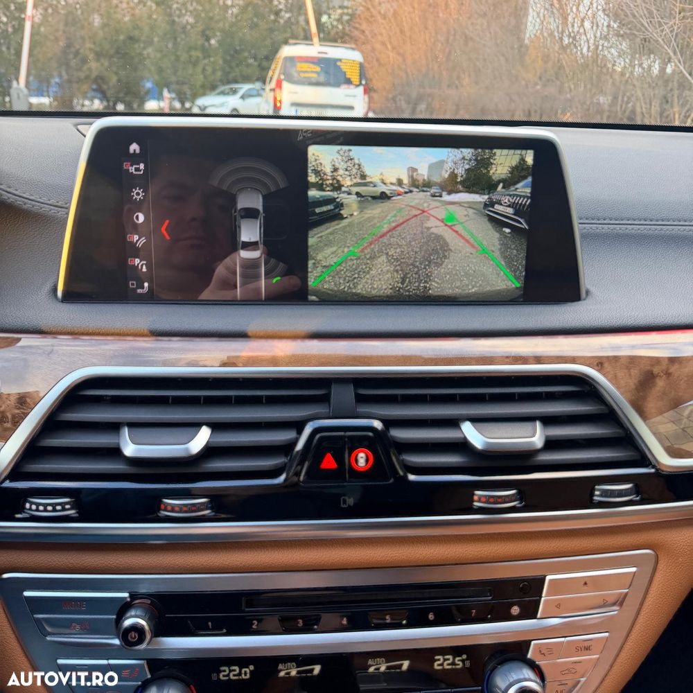 BMW Seria 7 730d - 14