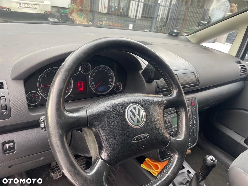 Volkswagen Sharan - 10