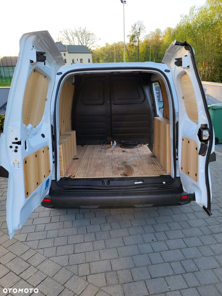 Renault Kangoo E-Tech Electric - 17