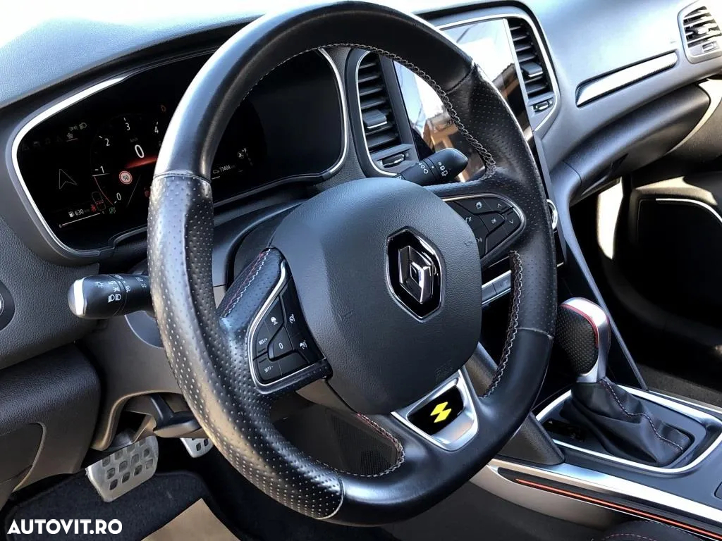 Renault Megane BLUE dCi EDC RS Line - 29