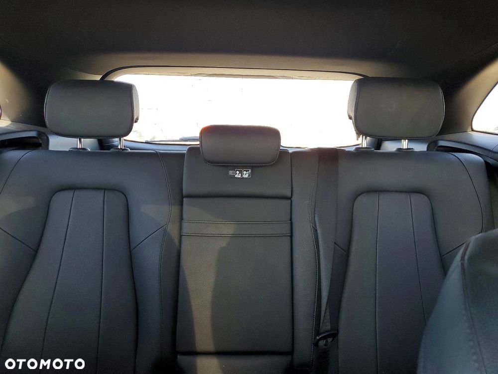 Mercedes-Benz GLA 250 4Matic 8G-DCT Edition 2021 - 10