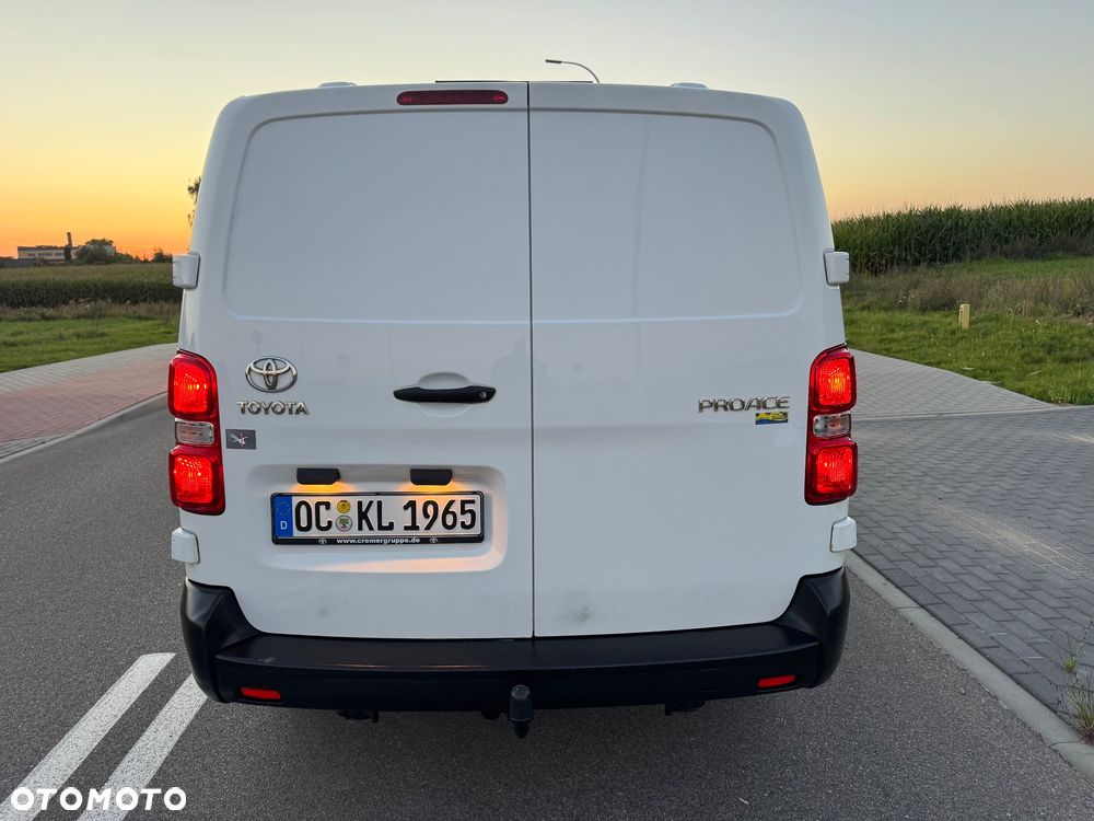 Toyota ProAce 2,0-l-D-4D L2H1 Comfort - 16
