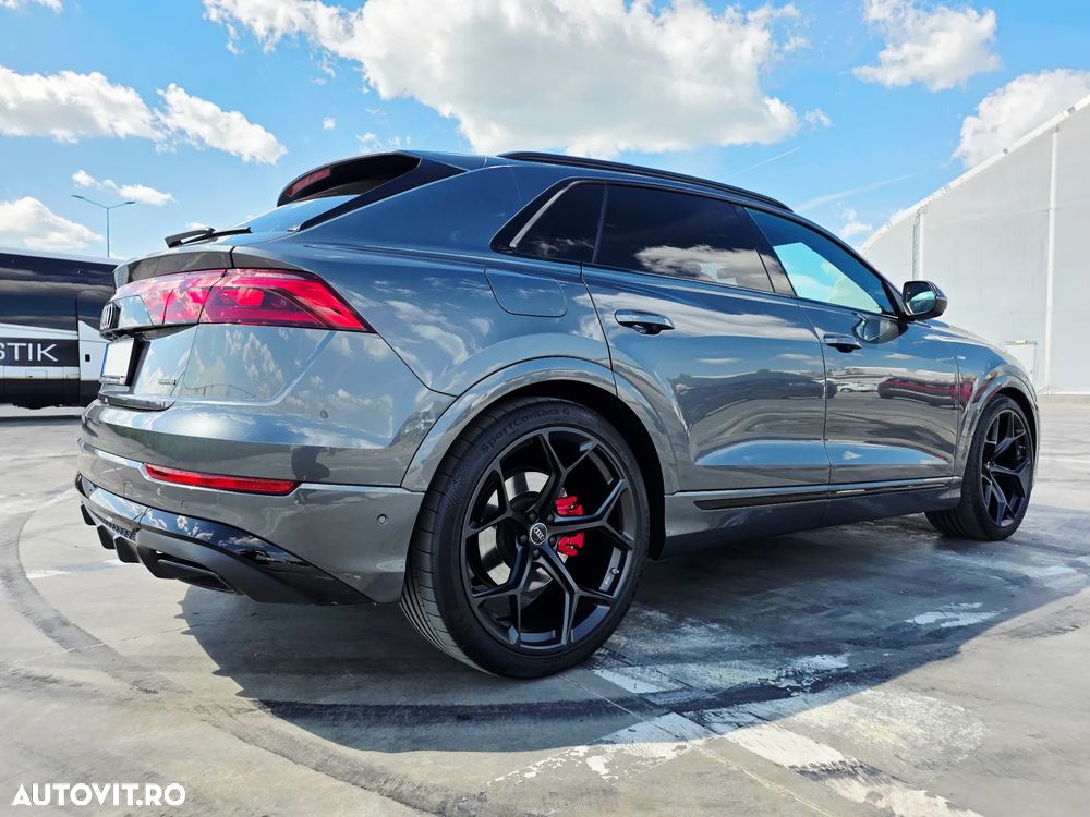 Audi Q8 - 3