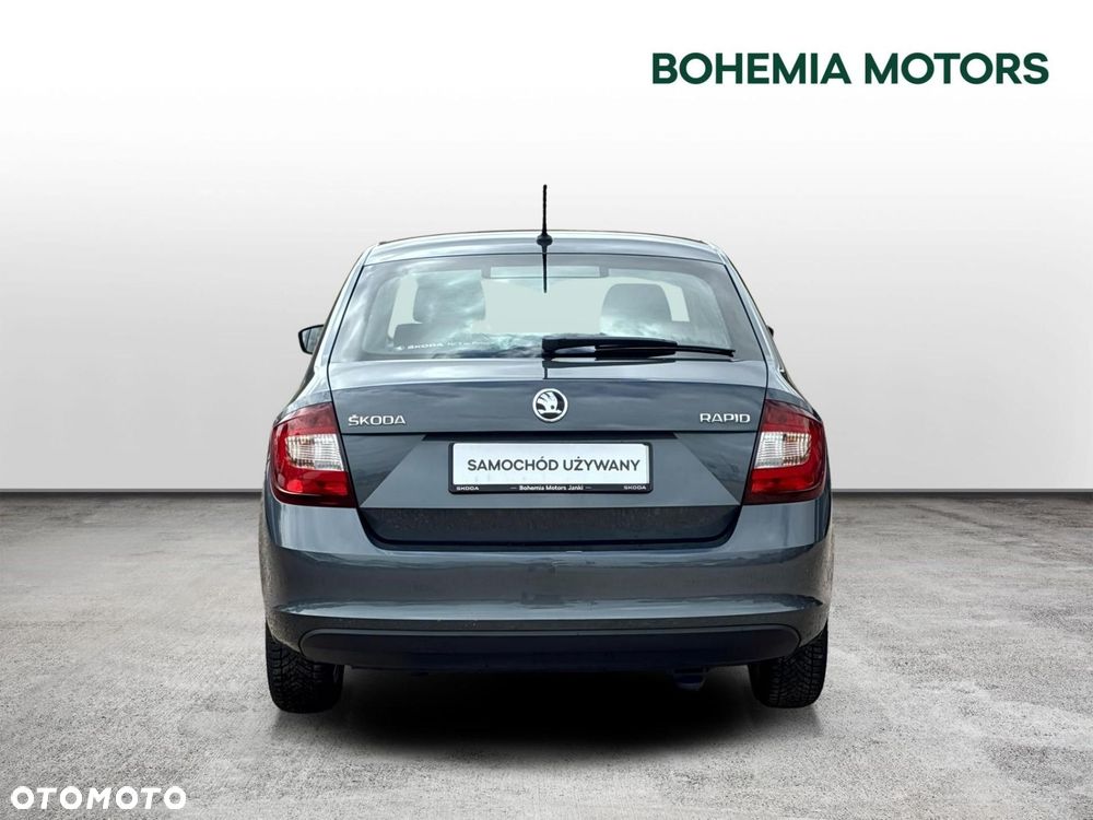 Skoda RAPID - 5