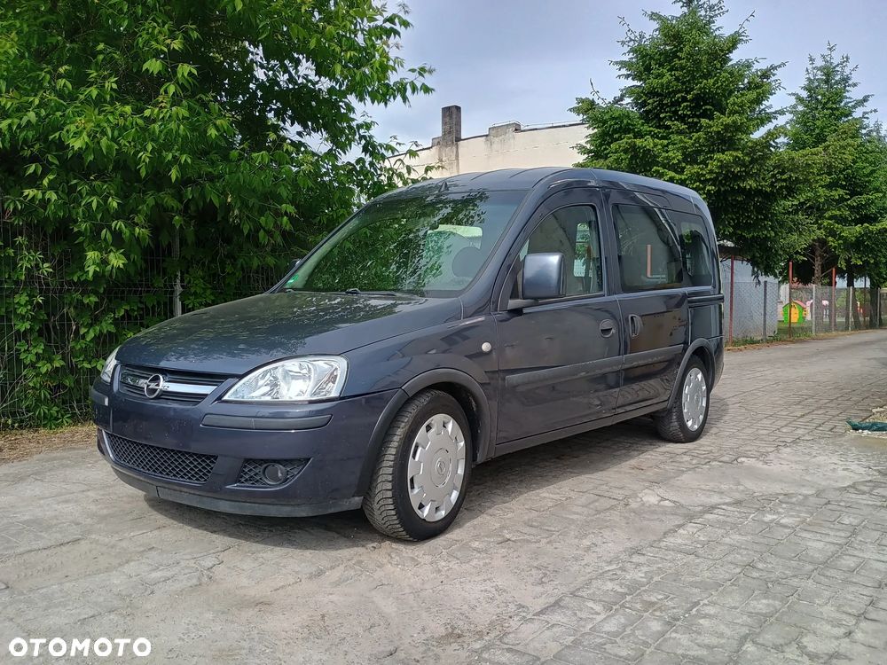 Opel Combo - 1
