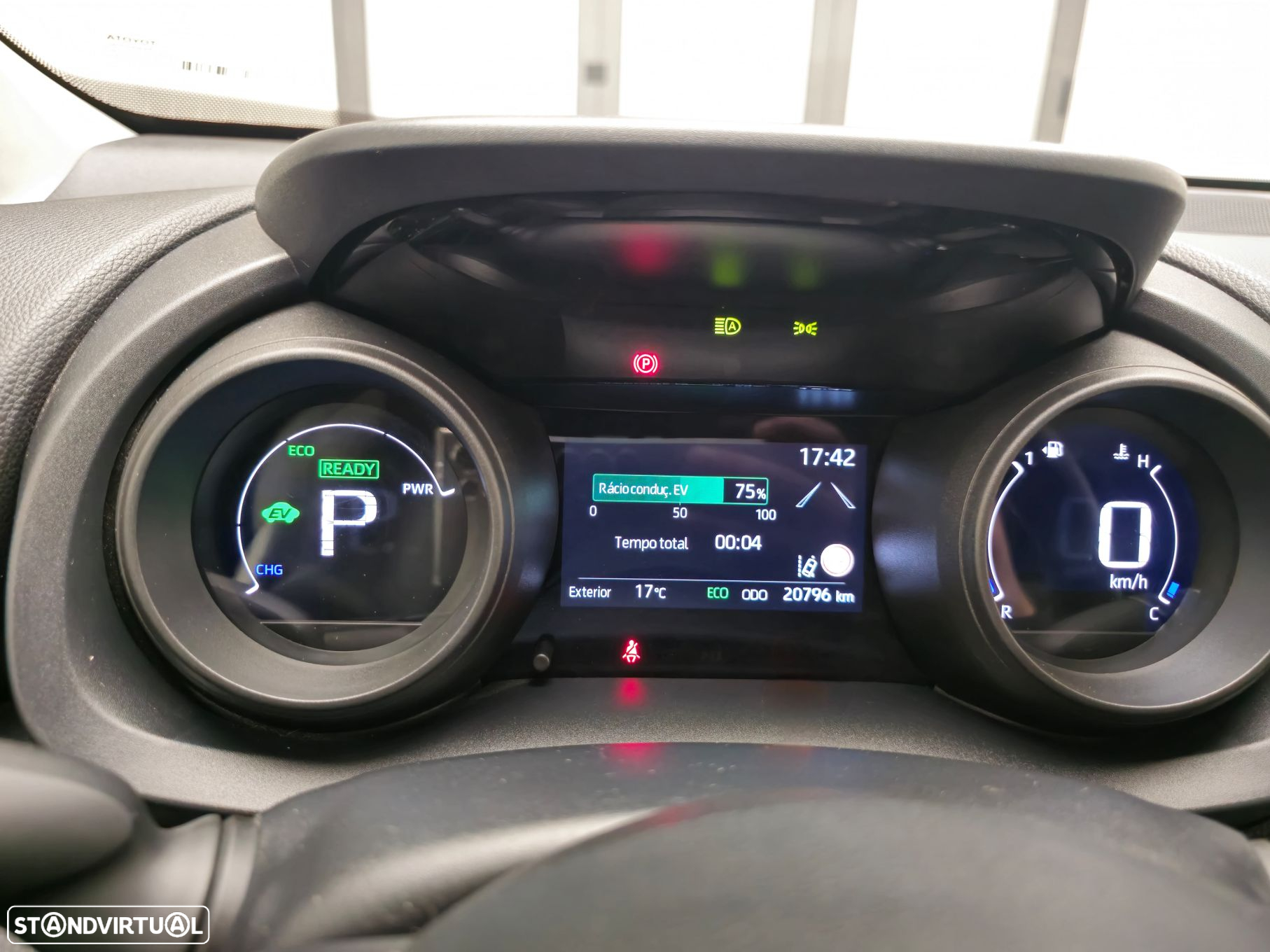 Toyota Yaris Cross 1.5 HDF Comfort - 15